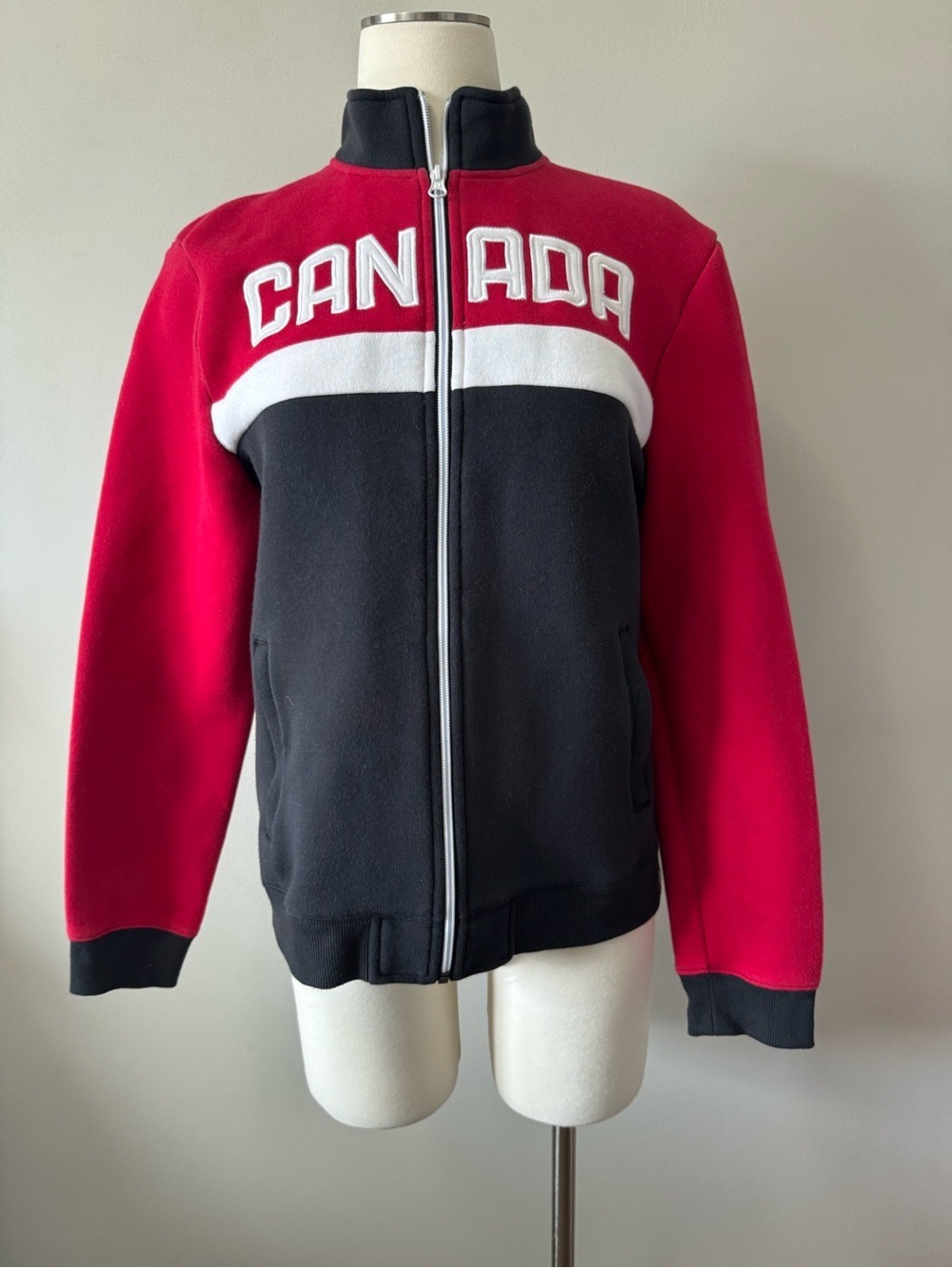 Hudson Bays CANADA Olympic Red & Black Kids Zip-Up Fleece Jacket Medium